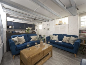 Property image 3 for LC613705