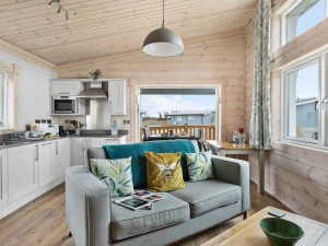 Open plan living, kitchen and dining space - Croftner, Great Field Lodges