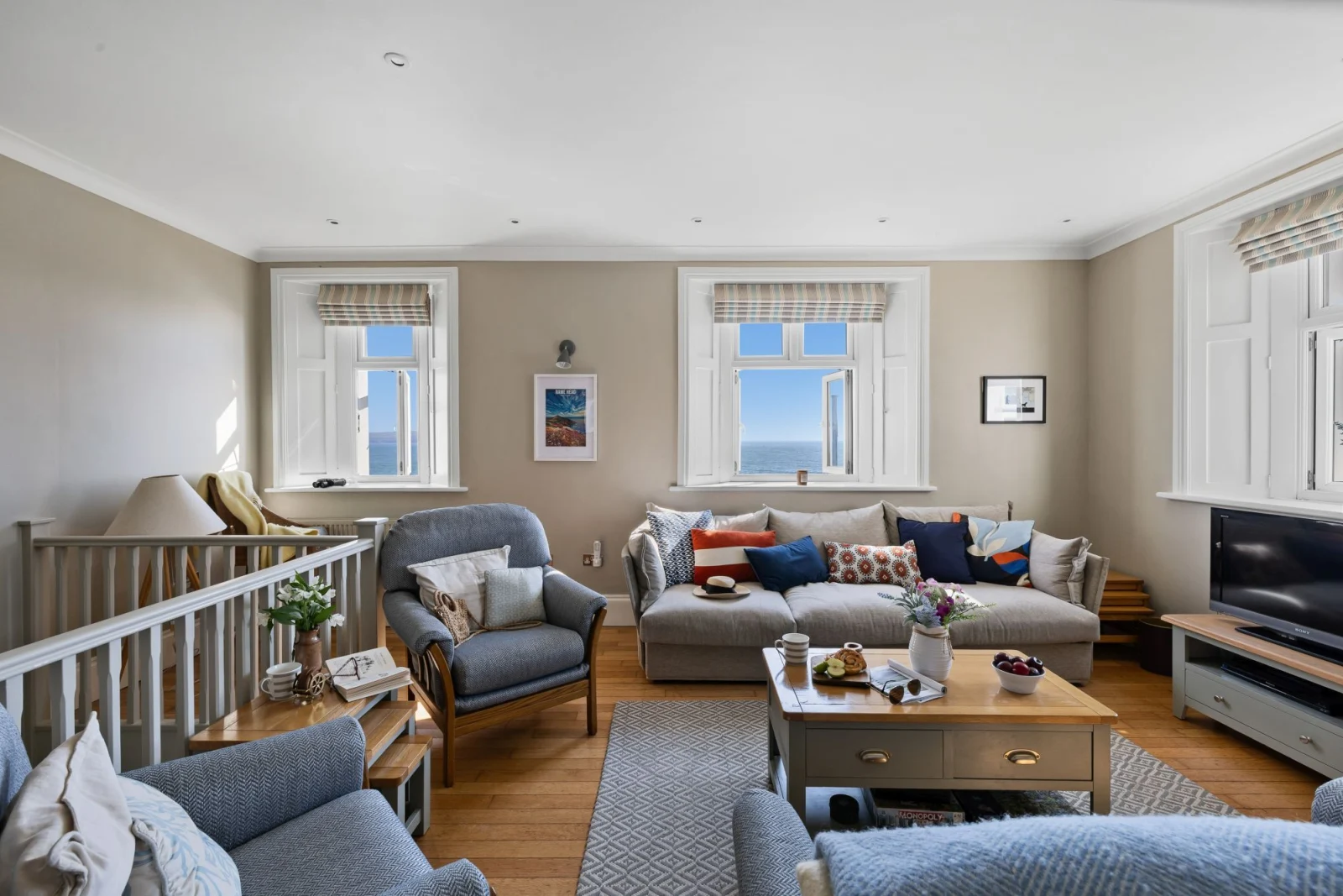Spacious and bright living space - 1 The Old Signal House