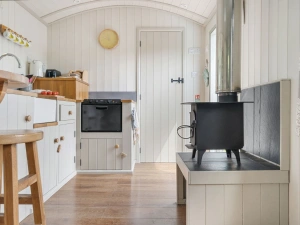 Woodburner, Kitchenette-Devon Heaven Hideaways