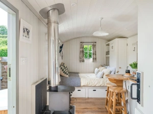 Woodburner, Seating Area-Apple Blossom Lodge