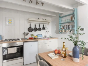 Property image 6 for LC620403
