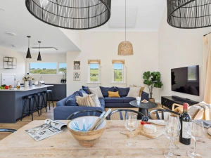 Smart TV, Free Wi-Fi and valley views -3 The Vista, Willingcott