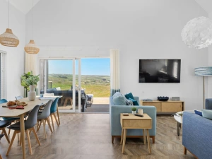 No.5 The Vista, Willingcott