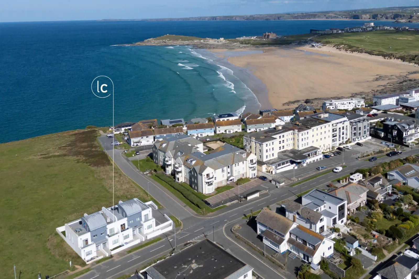 Bird's-eye view of the property and beaches - 66 Pentire