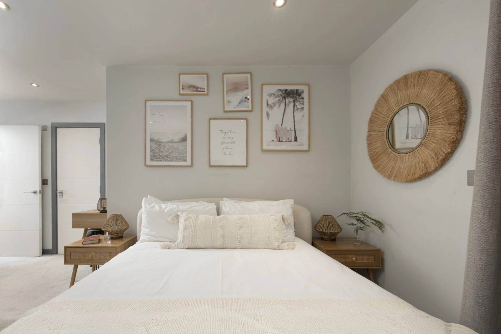Comfortable bedroom - 6 The Point, Pentire