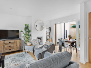 Living area in open plan downstairs of property - Vickery's Cottage
