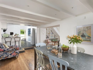 Open plan kitchen and dining area with access to garden - Worvas Counthouse