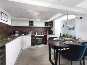 Property image 3 for LC644972
