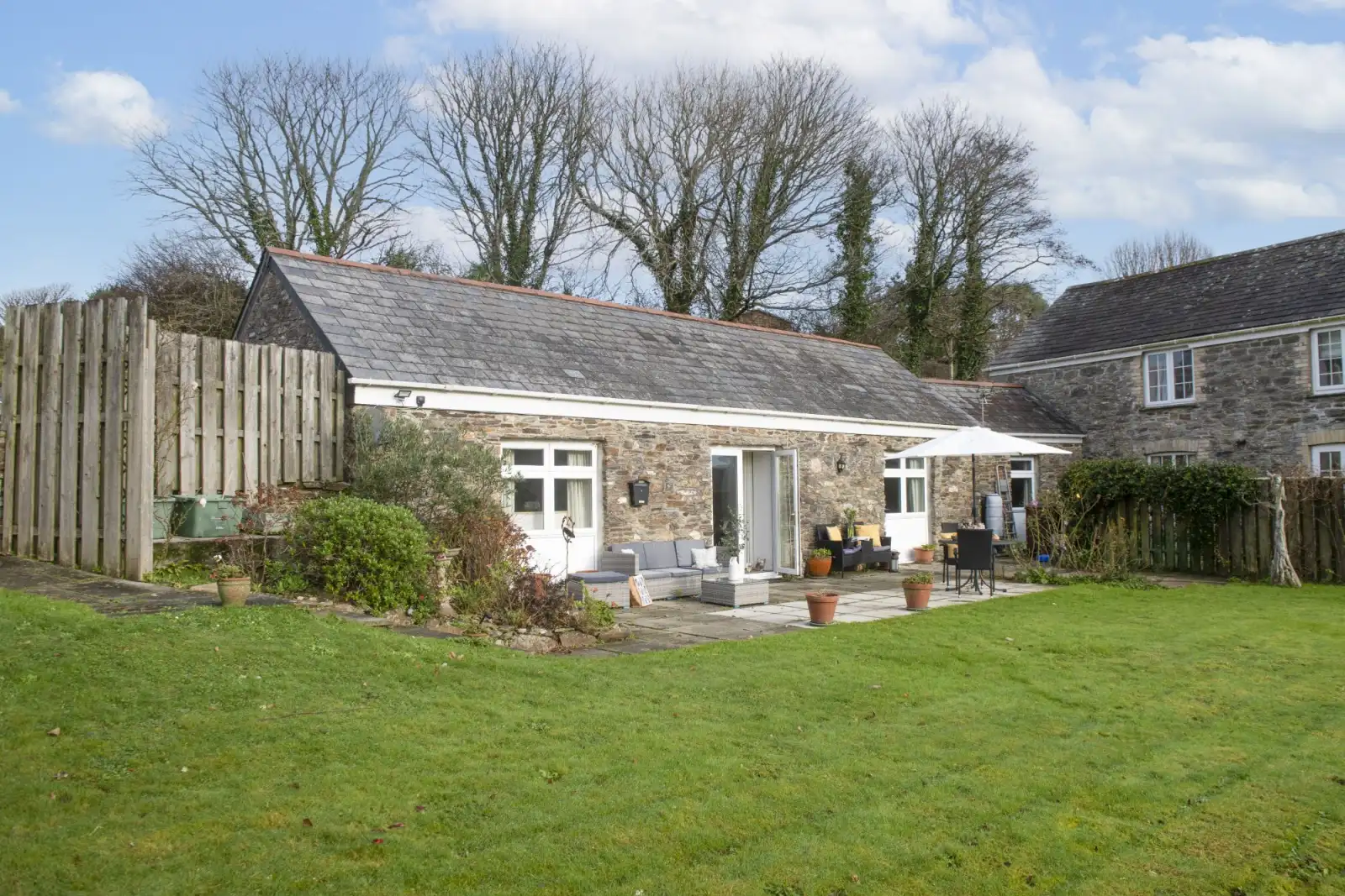 Exterior view of the property - Samson Cottage