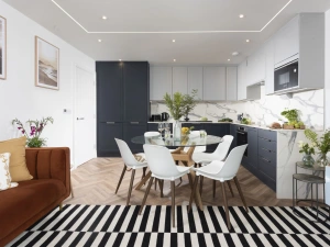View of Kitchen and dining area, with the fridge, freezer, oven and microwave - 5 Oasis Sands