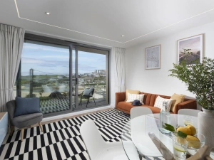 Alternative view of the living area, showcasing modern decor and the furniture layout - 5 Oasis Sands