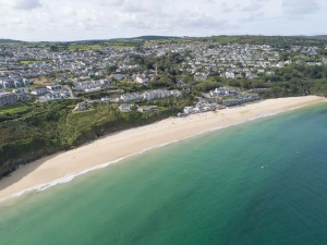 Carbis bay a short walk away