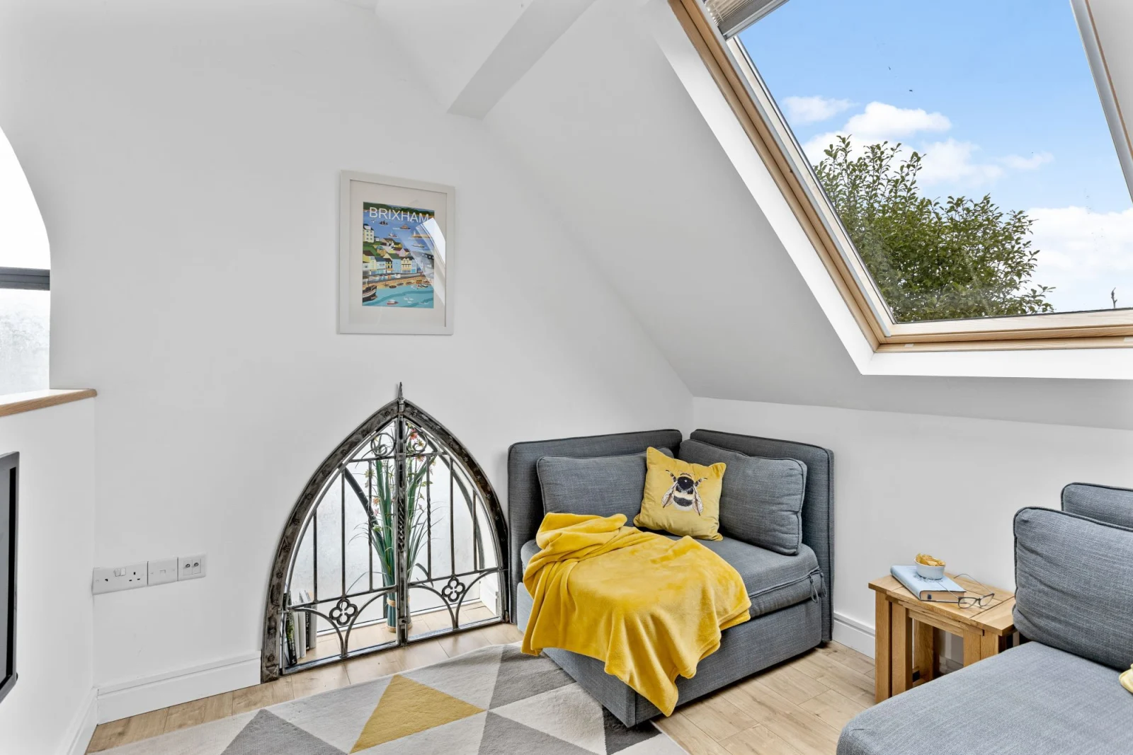 Snug are with chapel window - Midholm Chapel