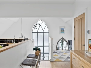 Midholm Chapel