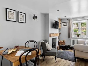 Dining table seating two - Apothecary Cottage