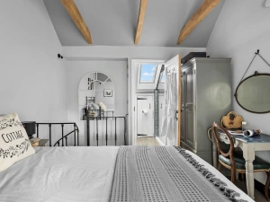 King size bedroom with en suite shower room - Apothecary Cottage