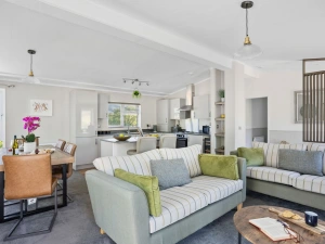 Property image 4 for LC656513