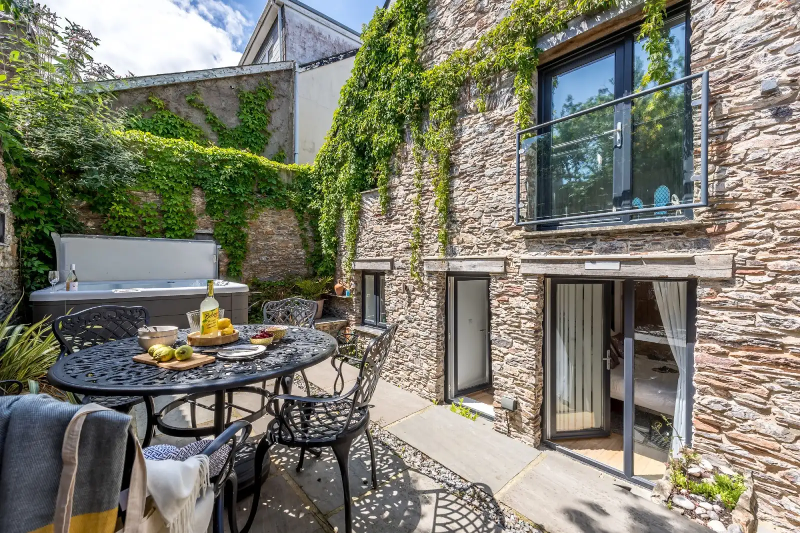 Property image 1 for LC657234