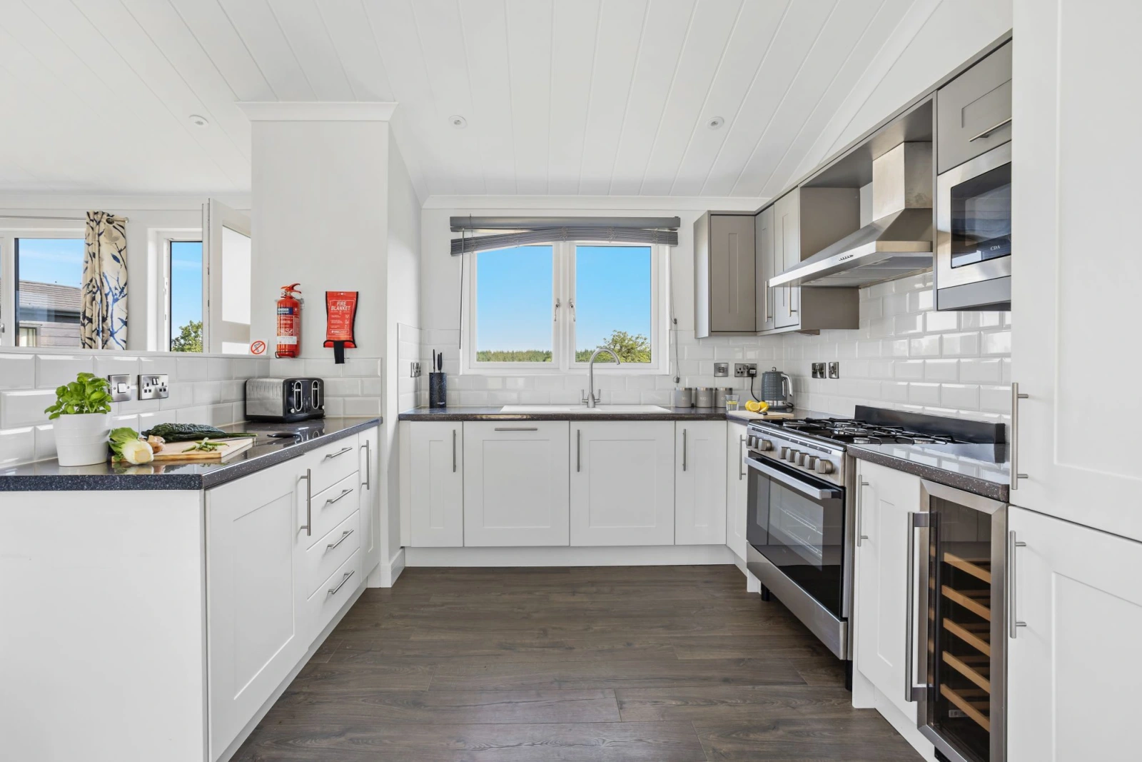 Property image 8 for LC658003