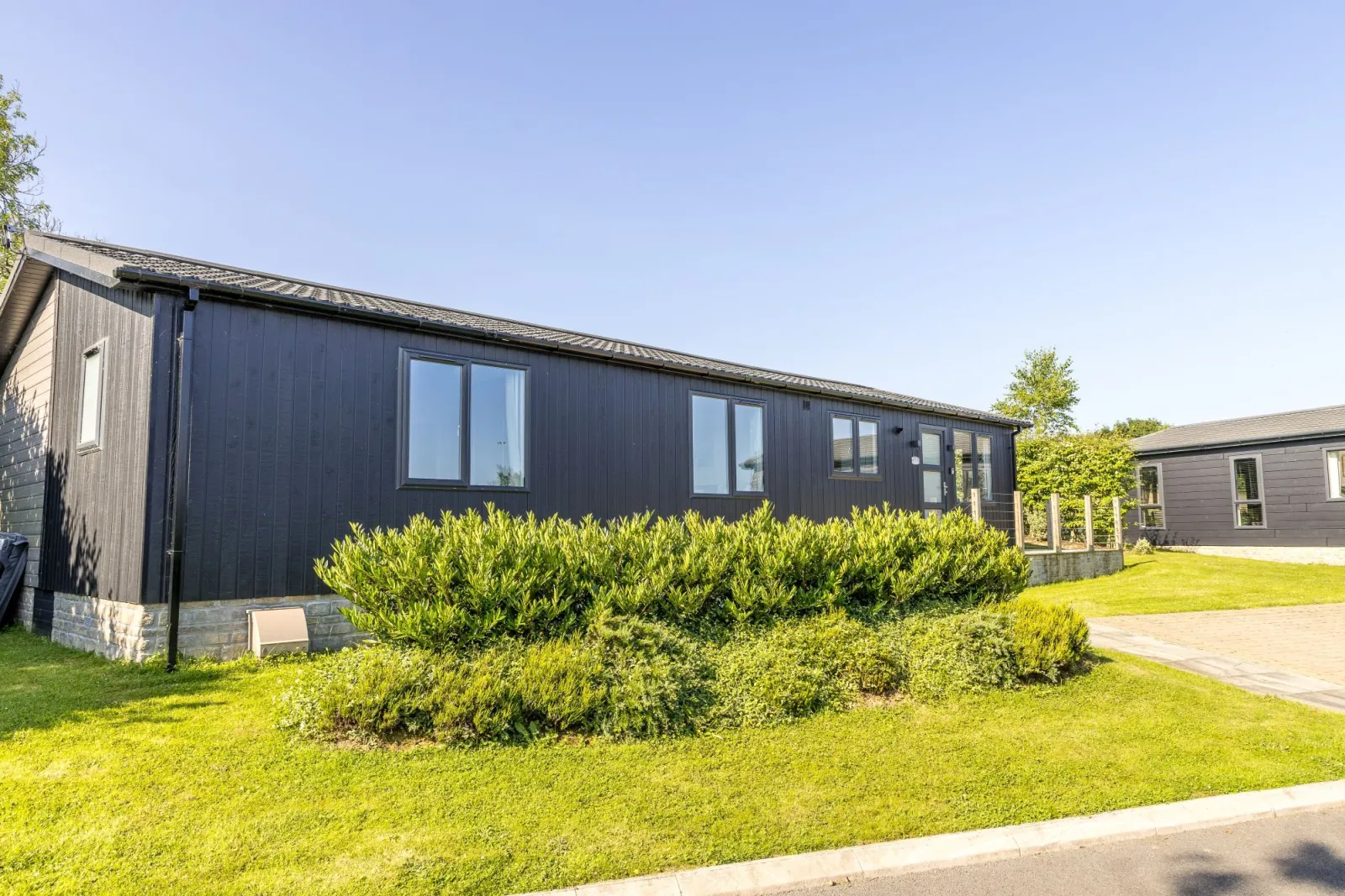 Property image 2 for LC658003