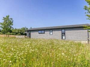 Property image 2 for LC658005