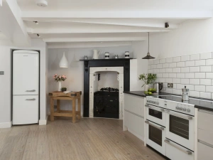 Property image 7 for LC658253
