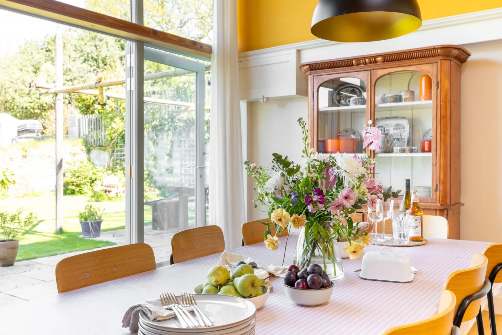 Dining area with seating for 8 - Master Shipwrights House