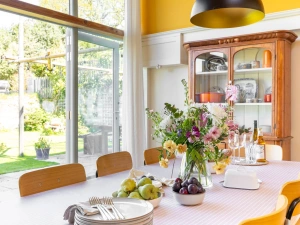 Dining area with seating for 8 - Master Shipwrights House