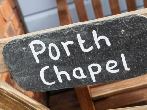 Property sign - Porth Chapel