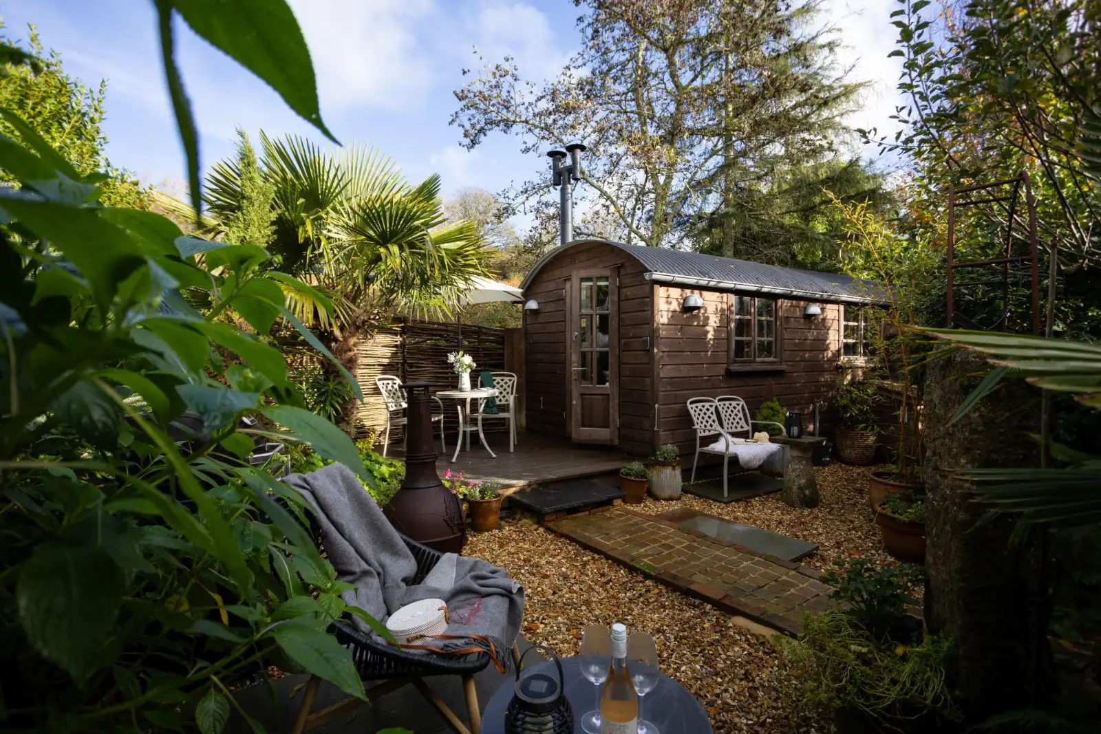 Shepherds hut, Outdoor area, Wood burner - Pedney within Buryas bridge collection 