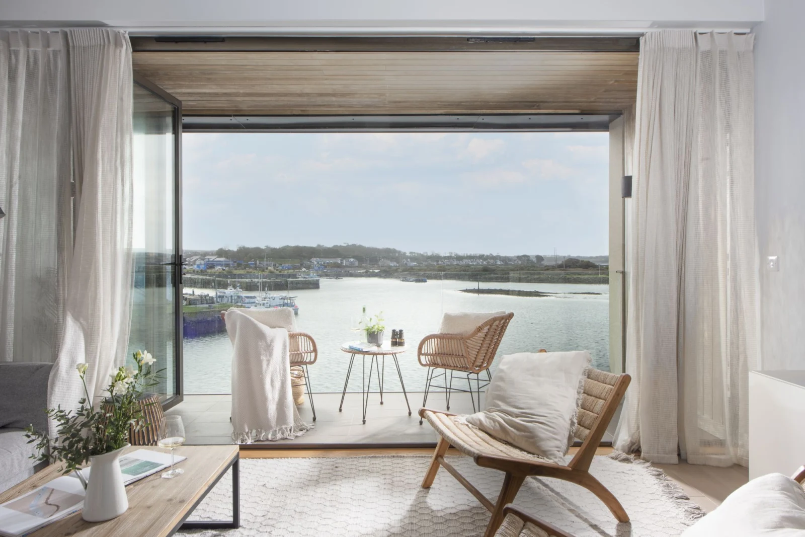 Living area with sliding glass doors - 10 Cannery Row