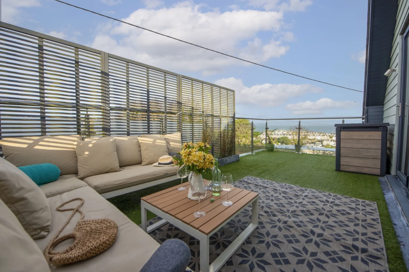 Furnished balcony with sea views - Cloud 10