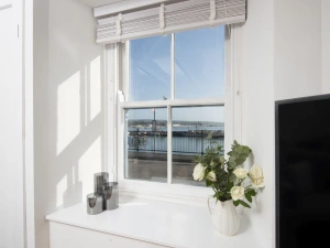 Sea Views over Newlyn Harbour - Harbour Watch Cottage