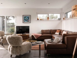 Living area with Smart TV - Estuary Watch