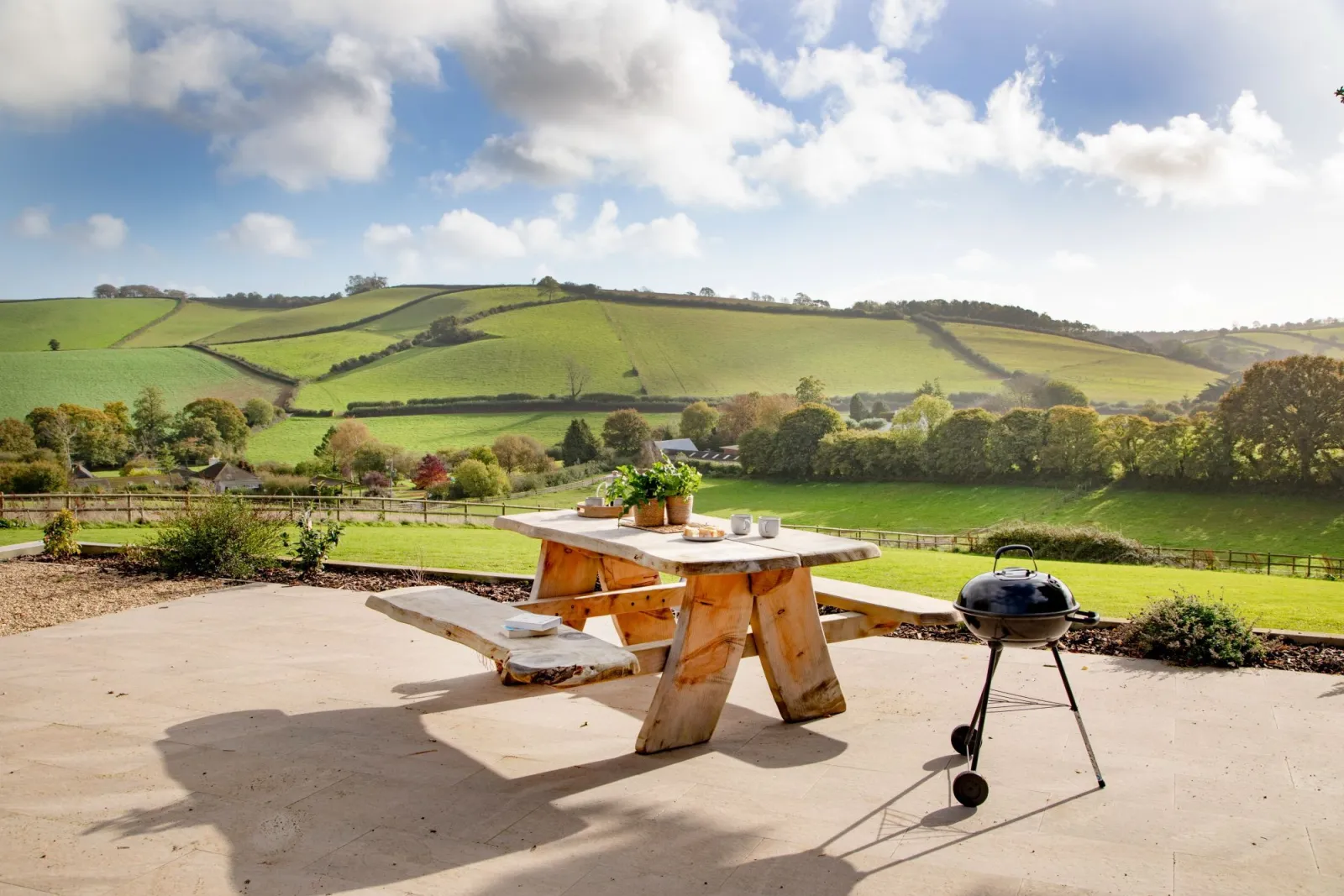 Outdoor seating, BBQ and countryside view  - Longpark Linhay