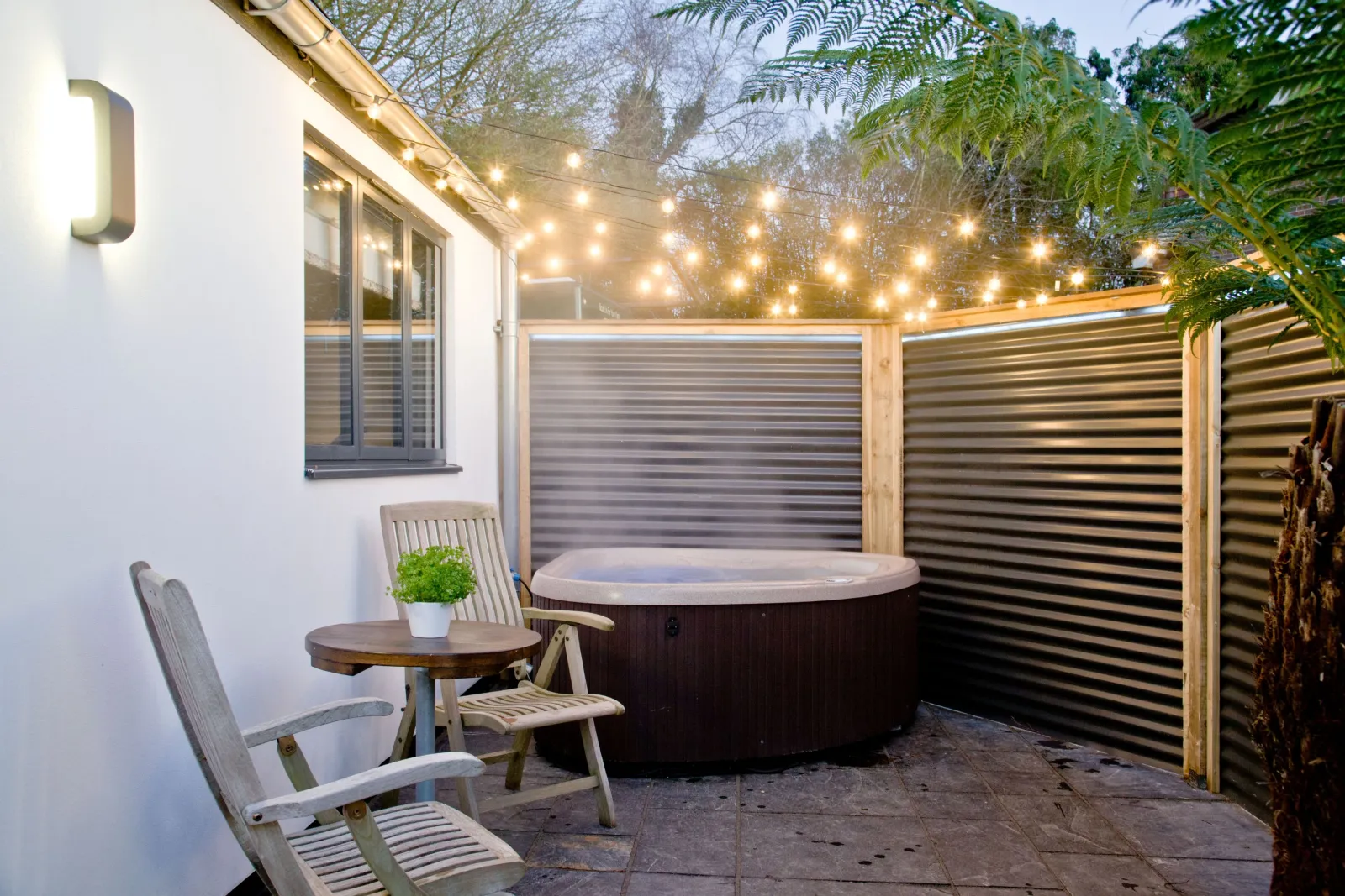 Private hot tub - The Beam