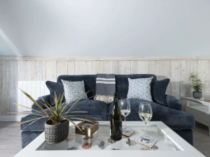 Cosy lounge with TV and seating - 4 Tywarnhayle Square