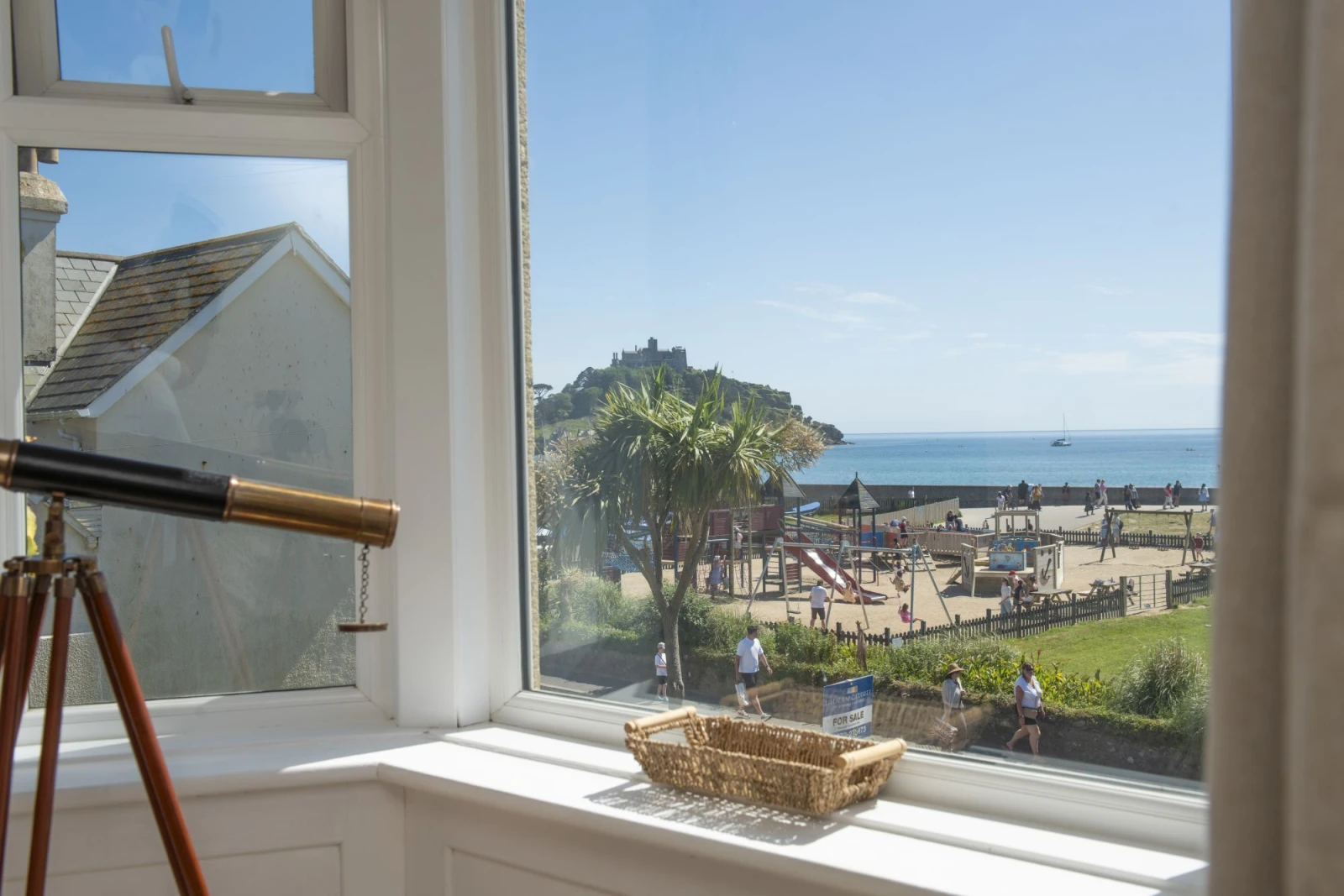 Sea view from master bedroom - Folneth