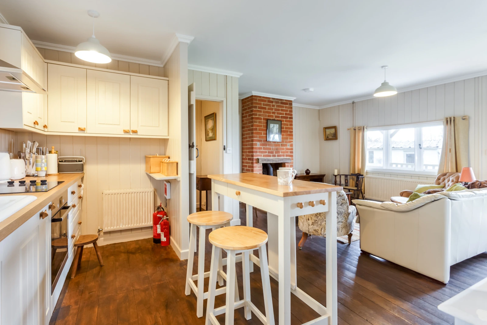 Property image 3 for NFCA844