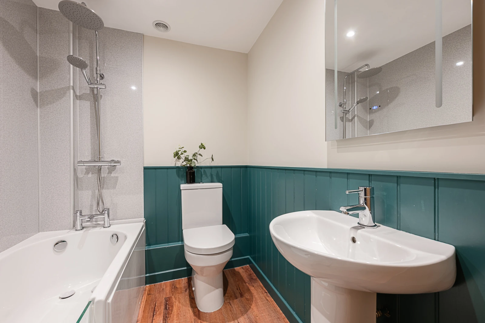 Property image 6 for NFCA863