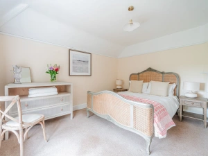 Property image 5 for NFCB298