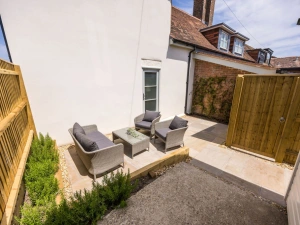 Property image 6 for NFCC183