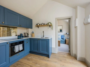 Property image 3 for NFCC183