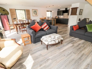 Property image 6 for SC1025763