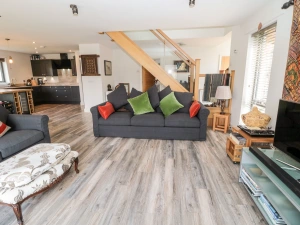 Property image 7 for SC1025763