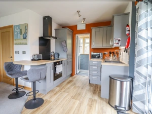 Property image 3 for SC1034940
