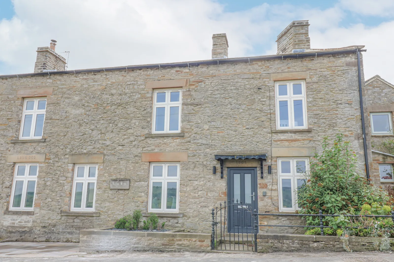 Property image 1 for SC1038135