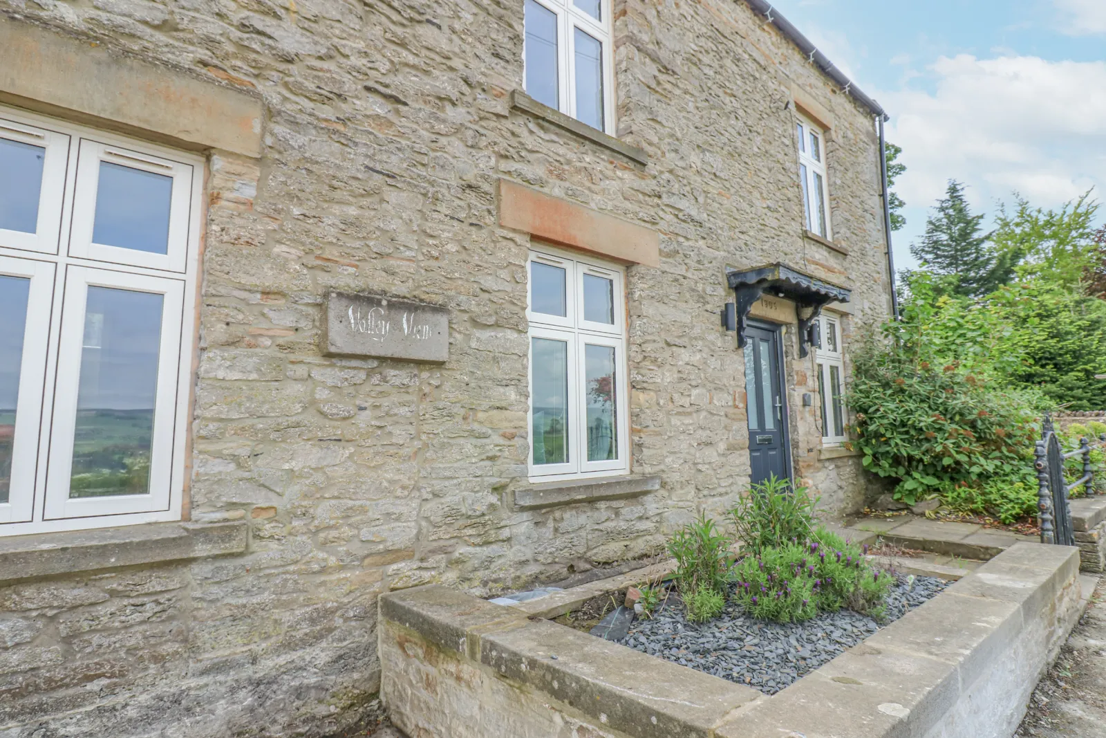 Property image 2 for SC1038135