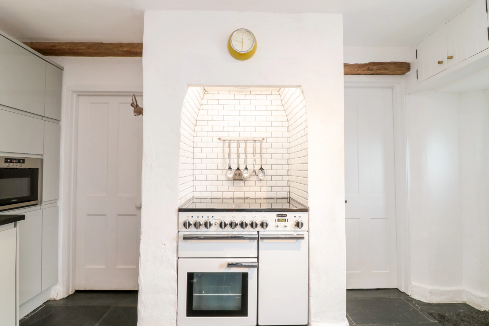 Property image 9 for SC1039408
